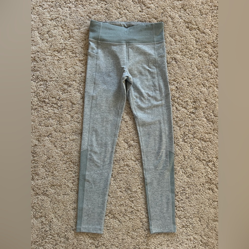 NWOT Athleta Kids Sage Green Leggings with pockets, L 12